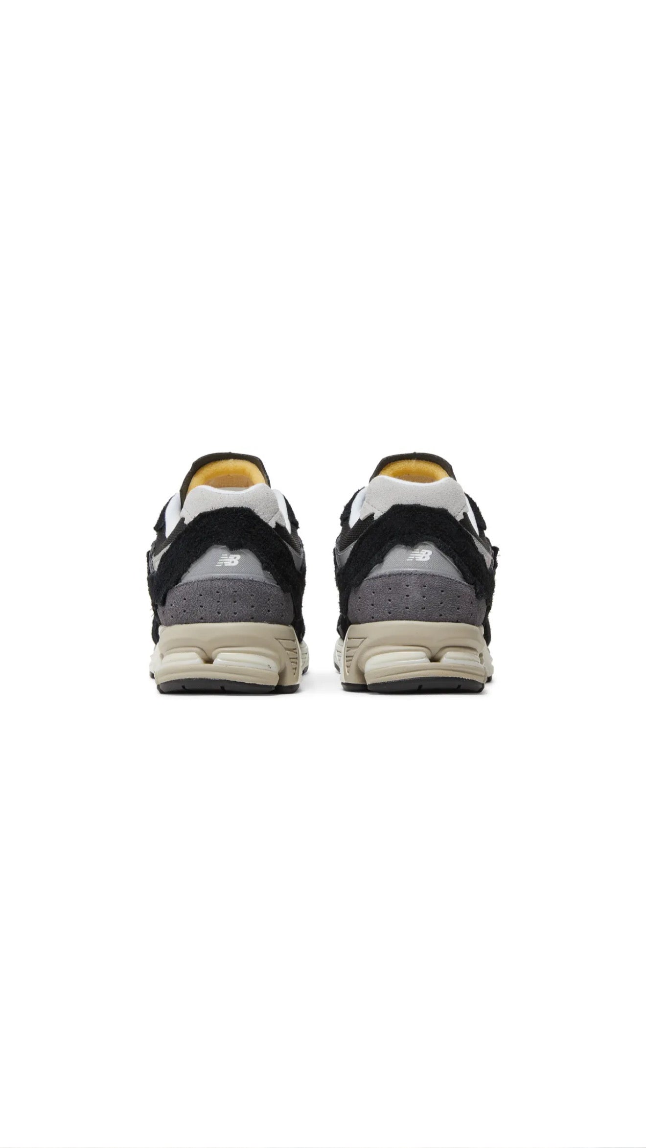 2002R 'Protection Pack - Black Grey'