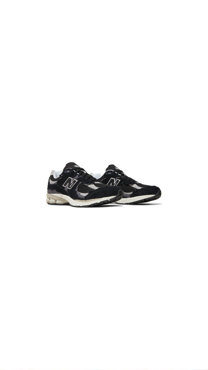 2002R 'Protection Pack - Black Grey'