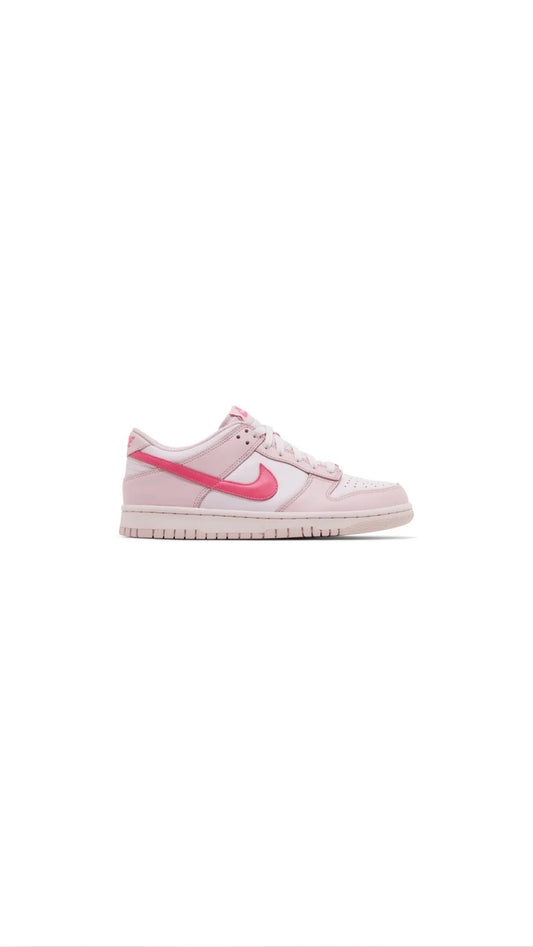 Dunk Low GS 'Triple Pink'