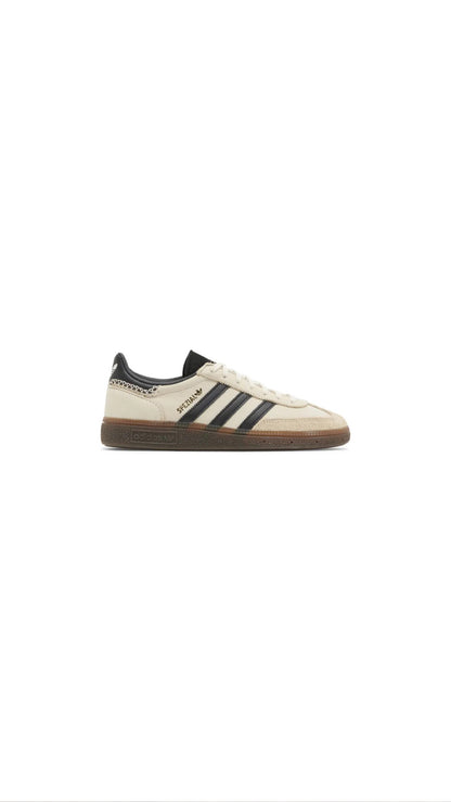 Handball Spezial 'Wonder White Black'