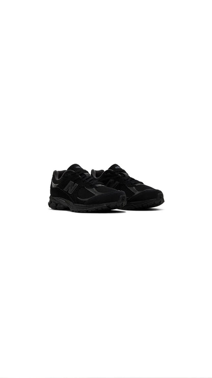 2002R 'Black Cat'