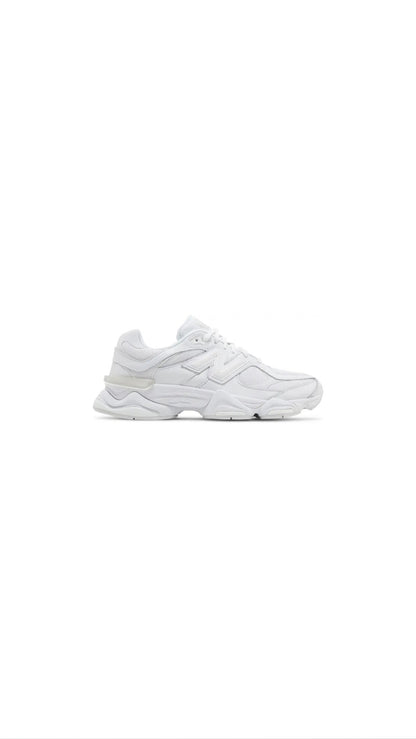 9060 'Triple White'
