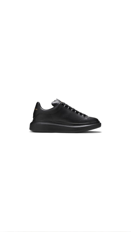 Oversized Sneaker 'All Black'