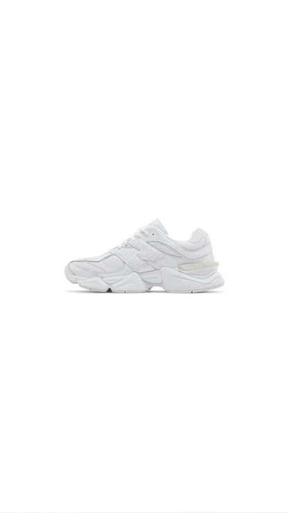 9060 'Triple White'